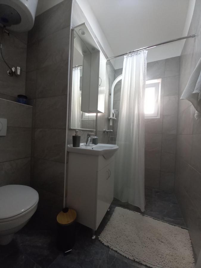 Ferienwohnung Apartman Maja Kaštela Exterior foto